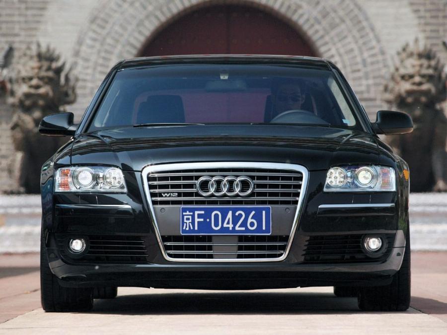  Audi A8 L 6.0 Quattro (D3) 2005 года  (фото 3 из 21)